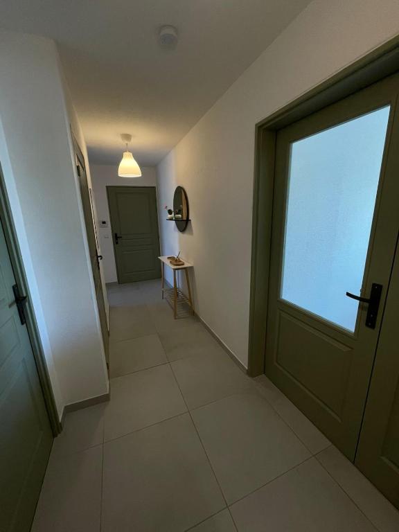Bord du Canal 134 Logement Terrasse Mulhouse – photo 14