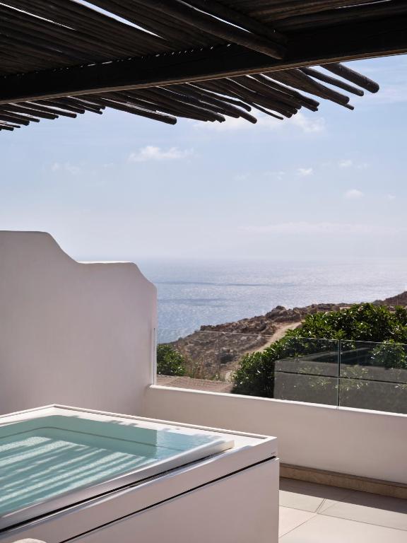 Myconian Panoptis Escape, a member of Small Luxury Hotels of the World photo 3