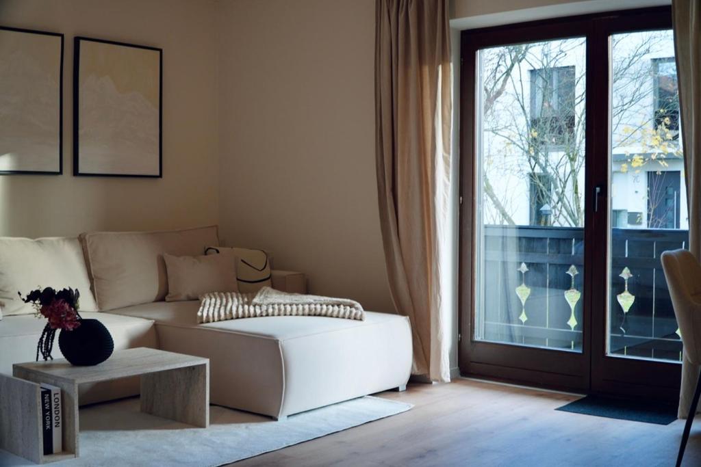 Χώρος καθιστικού στο Chiemsee Studio - Kliniknähe I Therme & Ruhe
