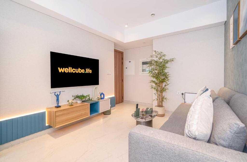 TV a/nebo společenská místnost v ubytování Tranquil Wellness Tower