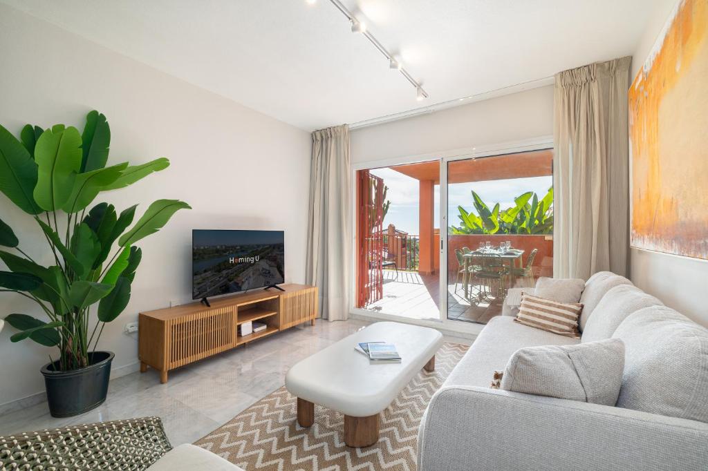 La Reserva de Marbella, by Homing U