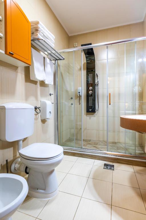Garni Hotel Royal Crown - Delüks Aile Odası