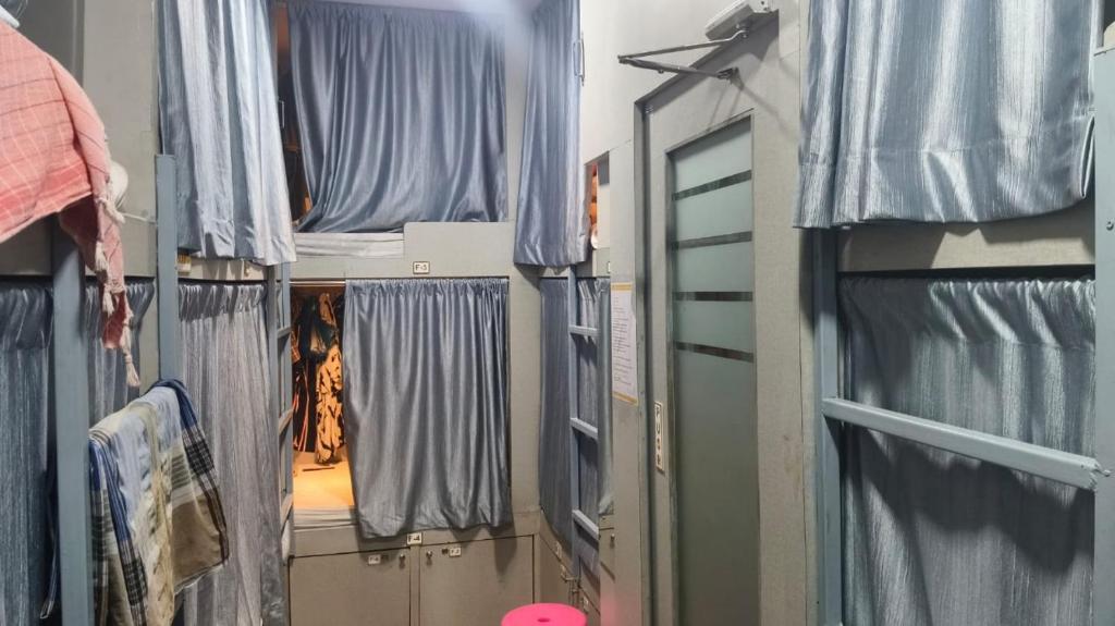 New Restinn Dormitory Hostel photo
