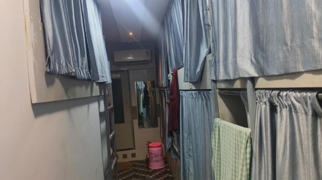 New Restinn Dormitory Hostel photo
