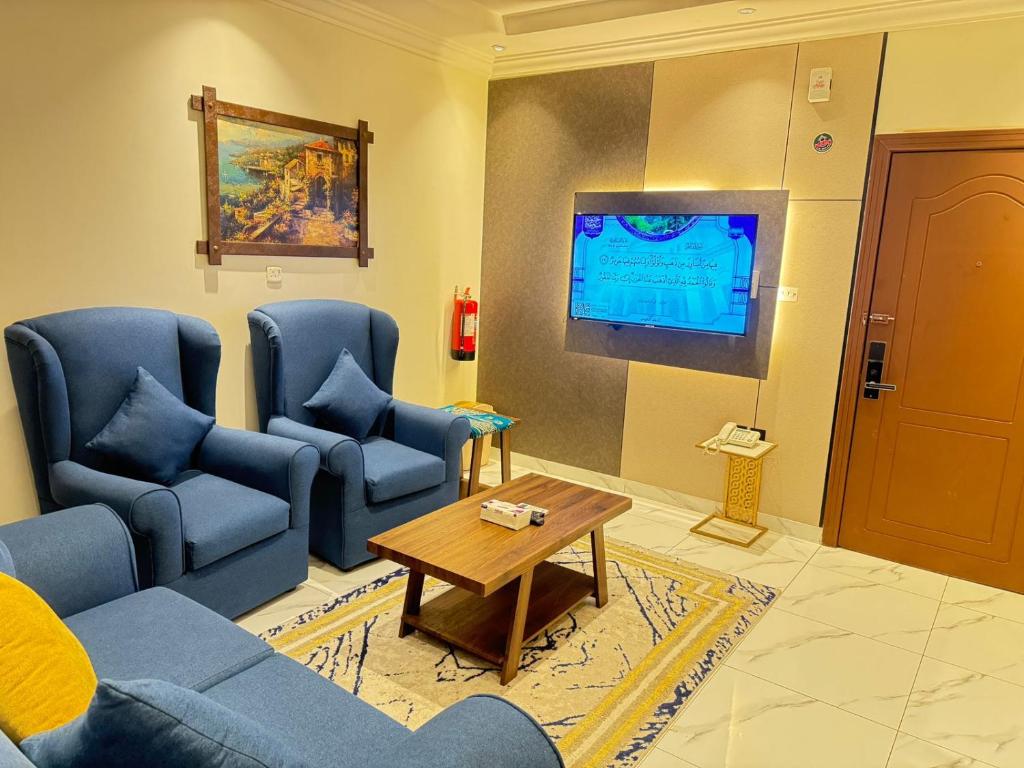 Istumisnurk majutusasutuses اديم للشقق المخدومة