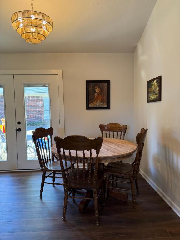 Fotografie z fotogalerie ubytování Blue Bonnet Cottage v destinaci McGregor