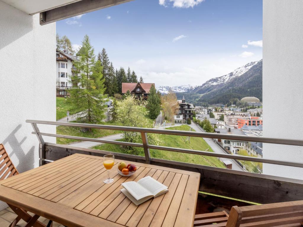 Apartment Guardaval Apt 301 by Interhome