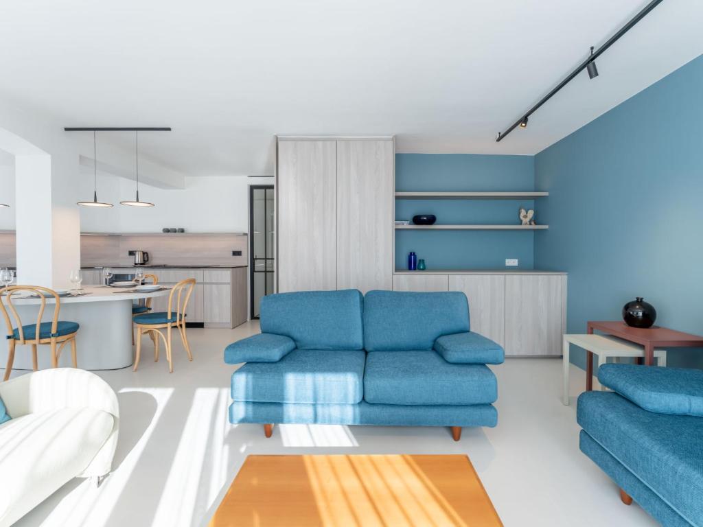 Χώρος καθιστικού στο Apartment Marie Antoinette by Interhome