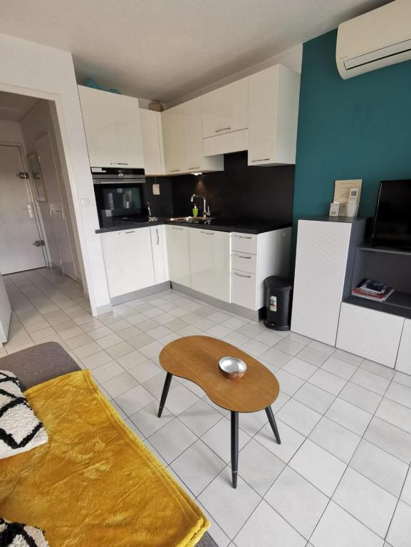 Studio Ciel d'Azur - 4 pers - Fréjus Plage - Tout à pied - Appartement 1 Chambre