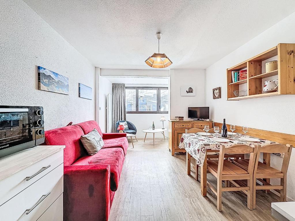 Apartment Plein Soleil - Val Claret-5 by Interhome
