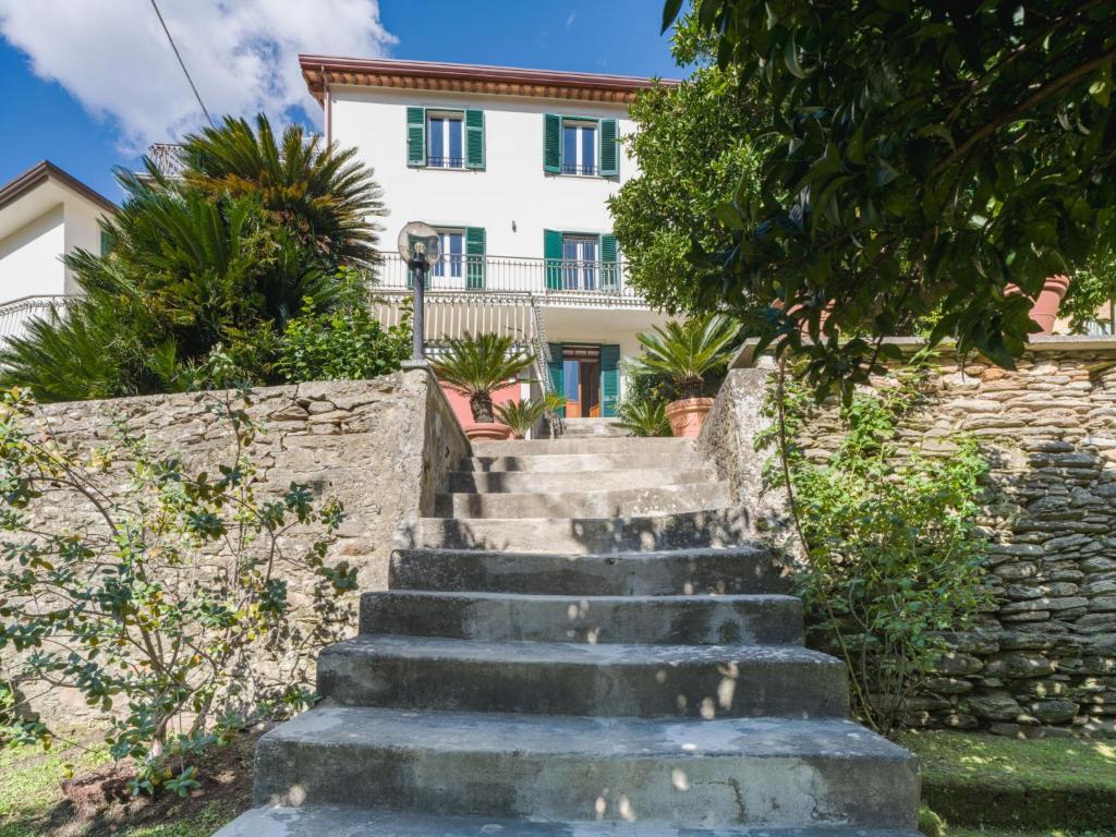 a set of stairs in front of a house at Holiday Home Casa Gli Aranci by Interhome in Montignoso