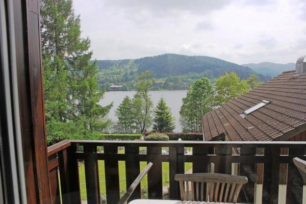 Appartement duplex avec vue sur le lac de Gérardme