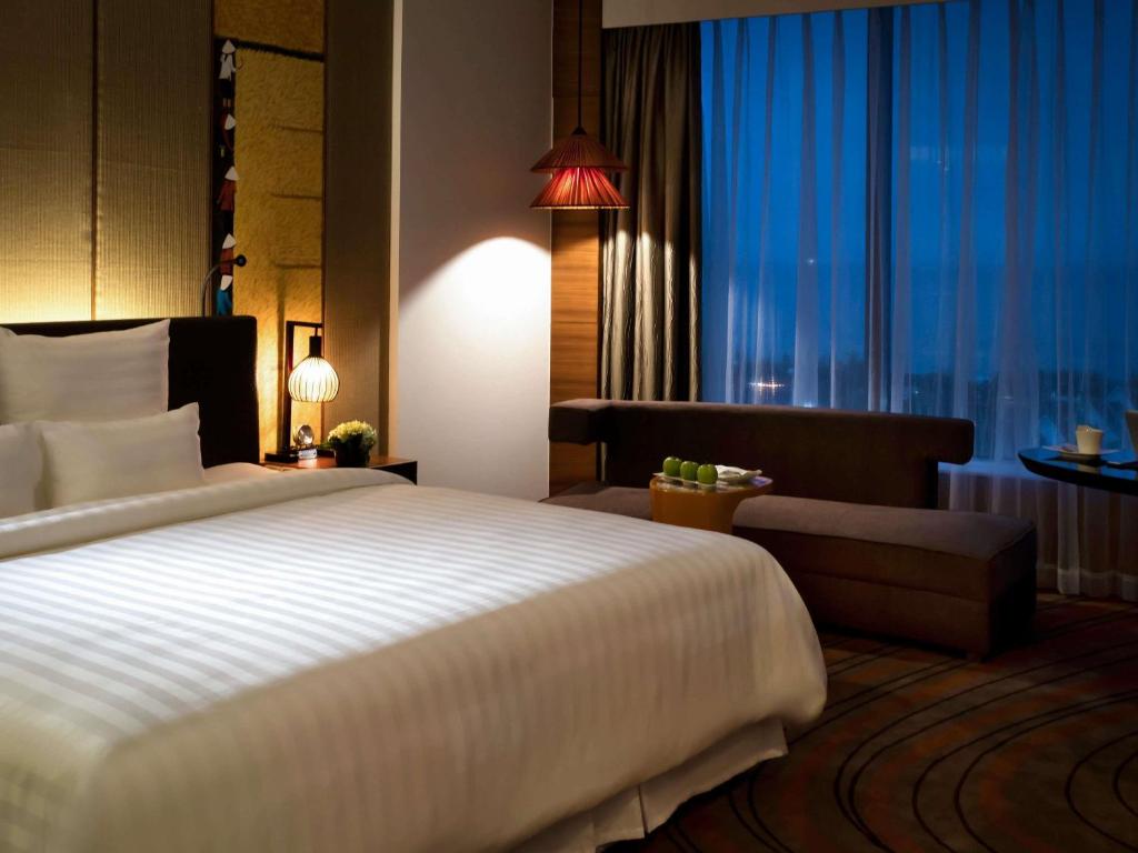 Phòng Superior Có Giường Cỡ King Nhìn Ra Cảnh Thành Phố