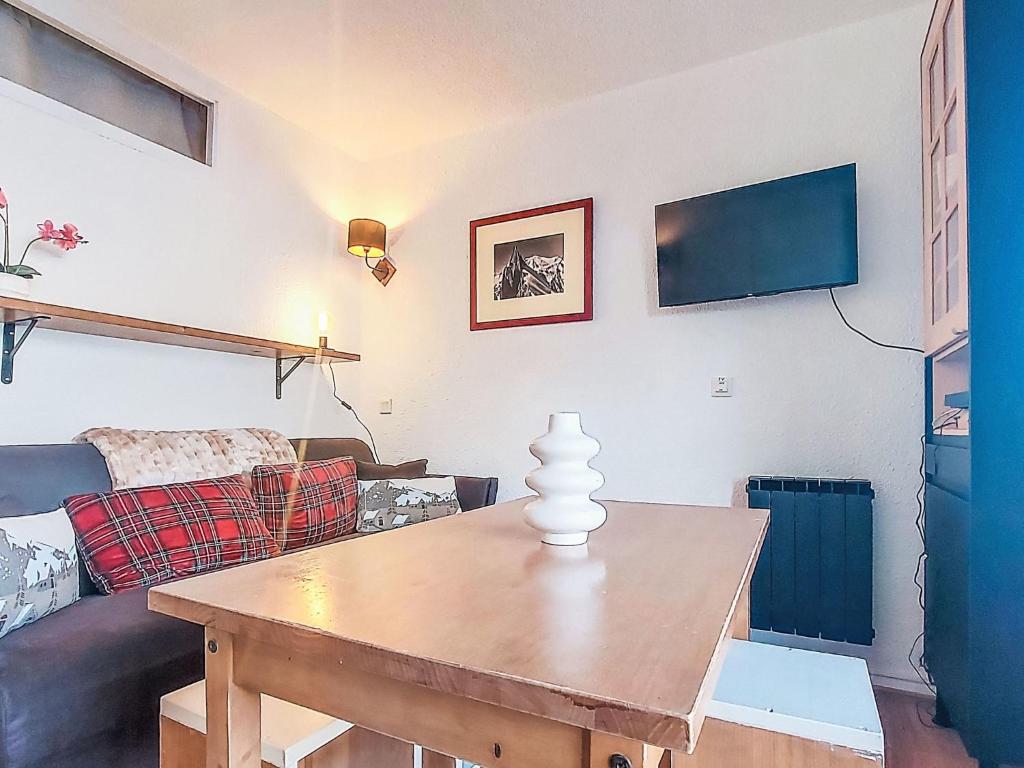 Apartment Les Olympiades-5 by Interhome
