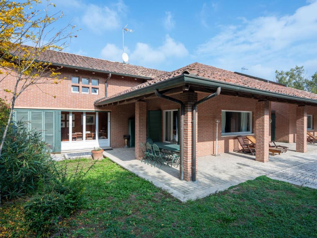 Το κτήριο όπου στεγάζεται  η παραθεριστική κατοικία