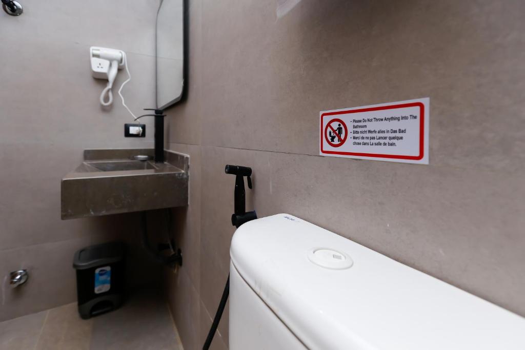 Rixoss tower Pyramids View - 2