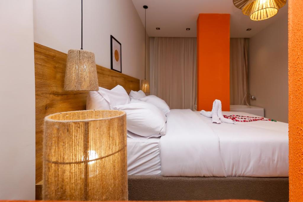 Rixoss tower Pyramids View - 17