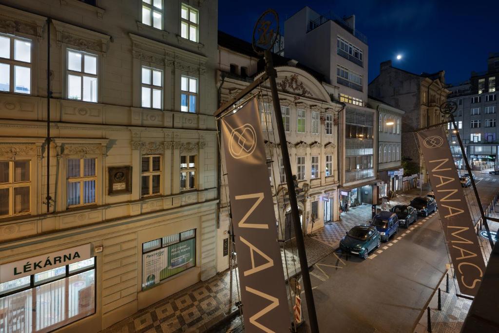 Το κτήριο όπου στεγάζεται  το ξενοδοχείο