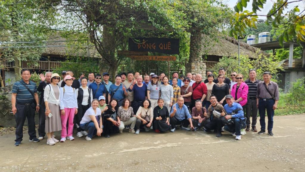 Hosté ubytování Number 6 homestay, motorbike rental, loop tours, hiking tours