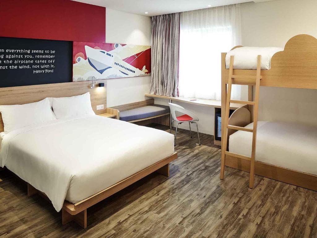 Family Room - Complimentary Round-trip Transfer to International Terminal upon request
