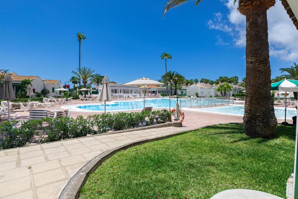 Bazén v ubytování Campo Golf 19 by VillaGranCanaria nebo v jeho okolí