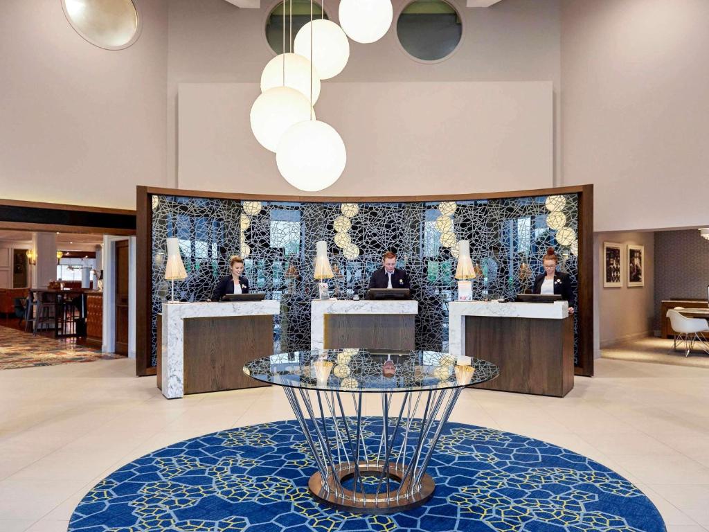 Vstupní hala nebo recepce v ubytování Novotel London Stansted Airport