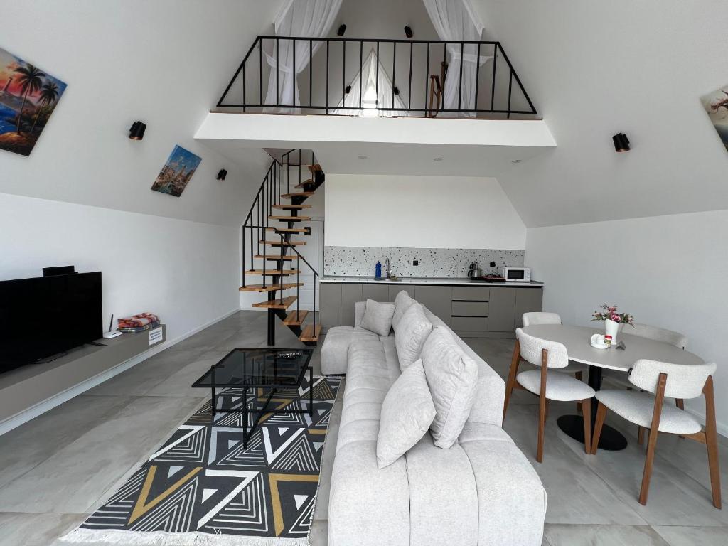 Photo de la galerie de l'établissement SEAR Ailəvi Məkan, à Qusar