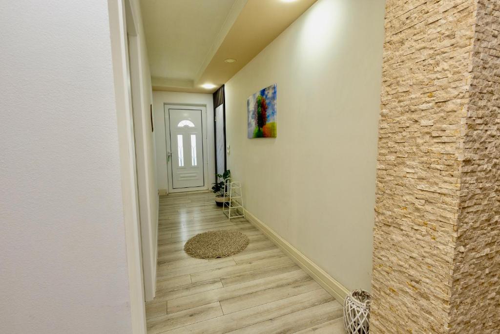 Φωτογραφία από το άλμπουμ του LuxuryHomeUlcinj2 σε Ulcinj