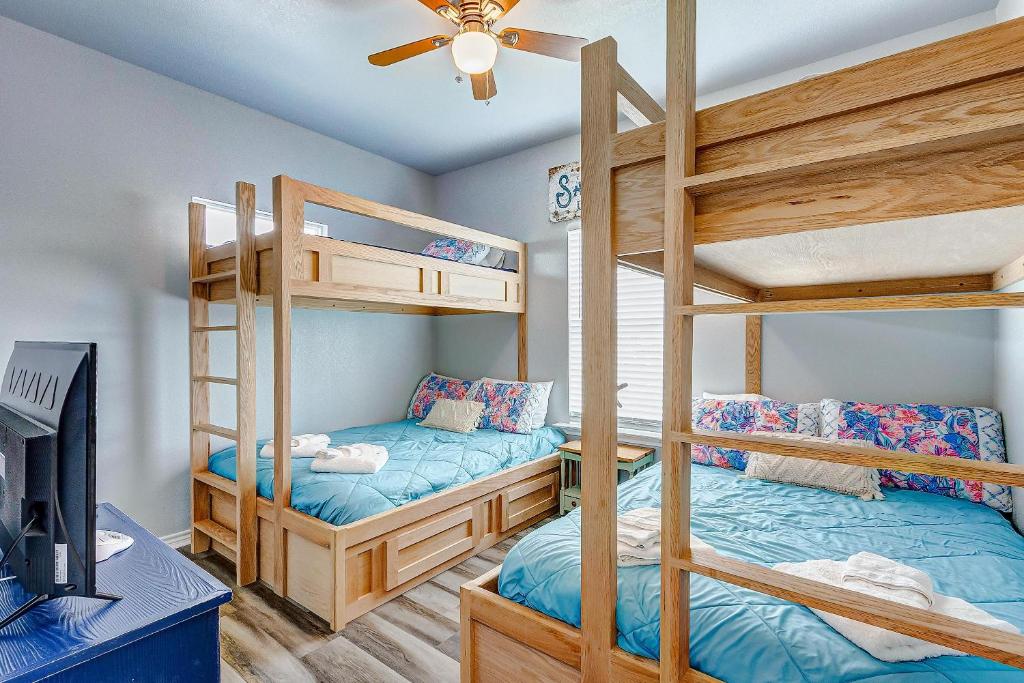 Ένα ή περισσότερα κρεβάτια σε δωμάτιο στο AfterDuneDelight