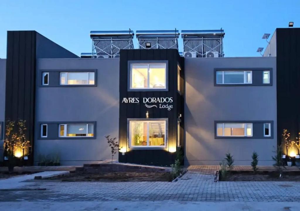 Το κτήριο όπου στεγάζεται  το ξενοδοχείο