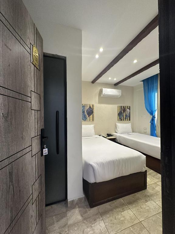 Pyramids Glory Inn - 2