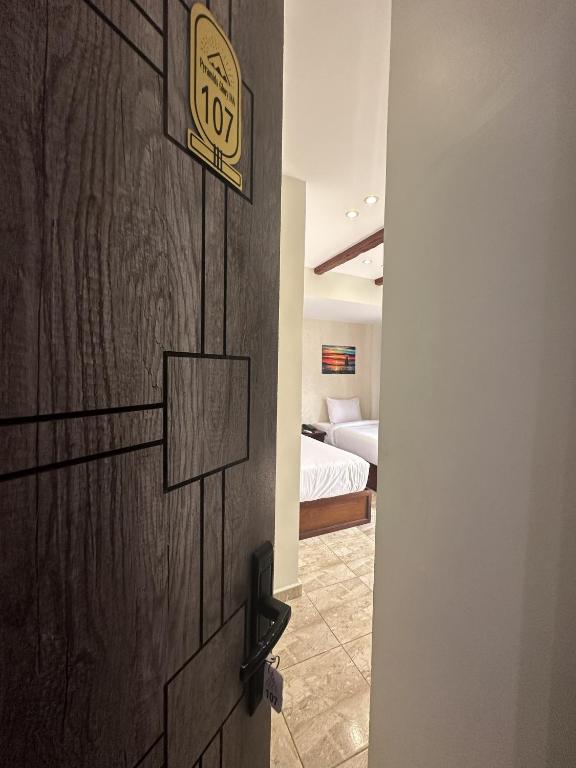 Pyramids Glory Inn - 10