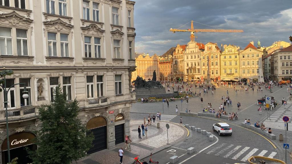 Elegant Paris Ave apartment with a Terrace