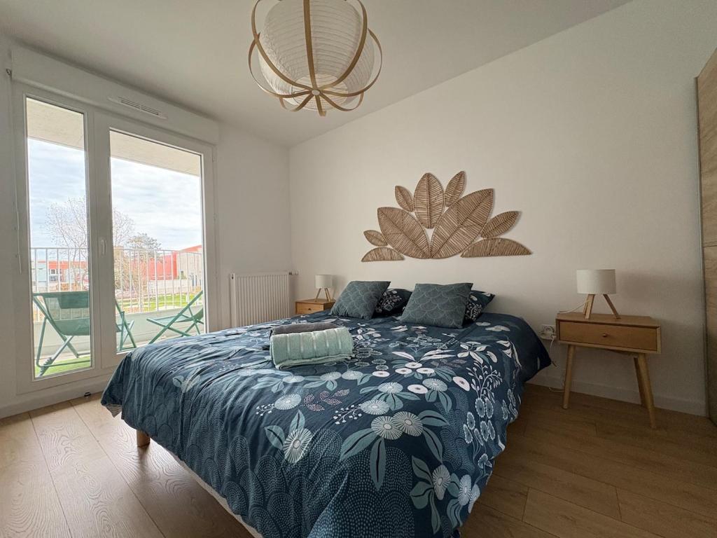 Postel nebo postele na pokoji v ubytování Sea side - MALOE Residence - beach