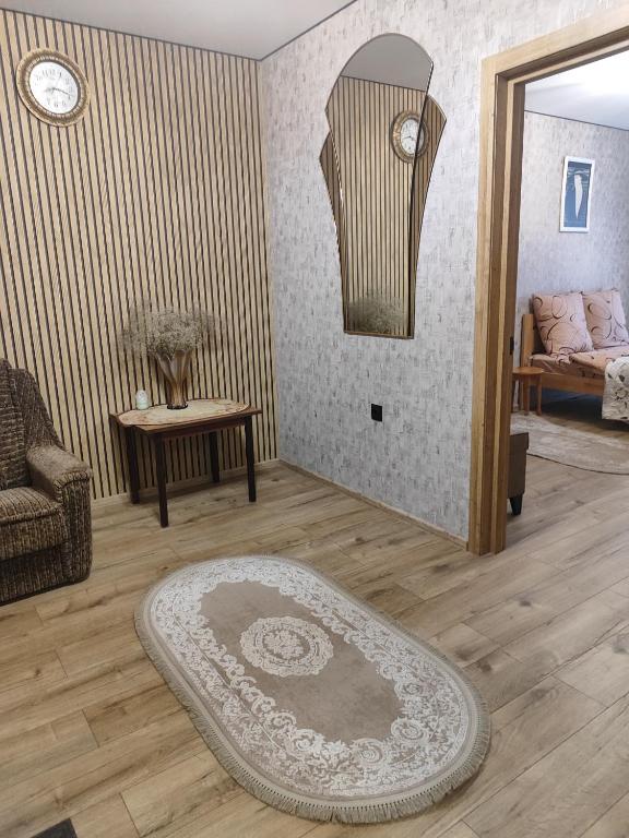 Posezení v ubytování Апартаменты у новому будинку біля Либідь Плази-Ощадбанк