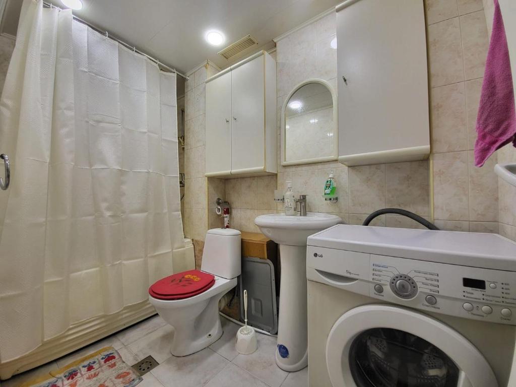 Koupelna v ubytování Vayk Apartment