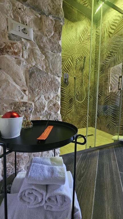 LUXUITE Spa con Piscina o Jacuzzi - 9