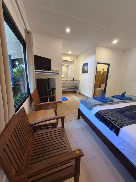 Lanta Island Resort - Zwembadbungalow