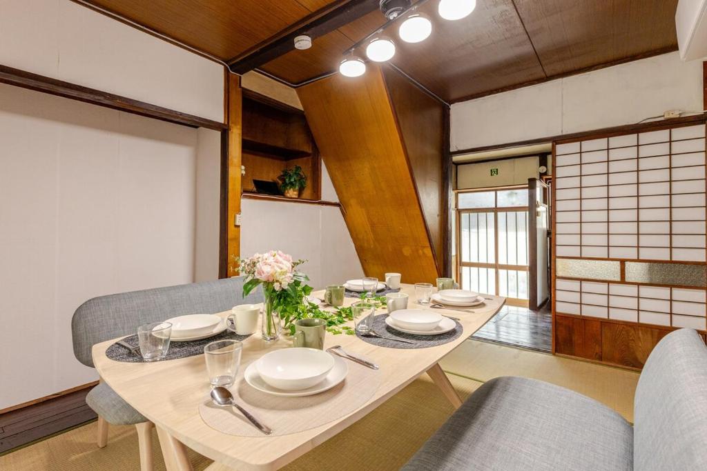 Yokohama10min old Japanese style residence