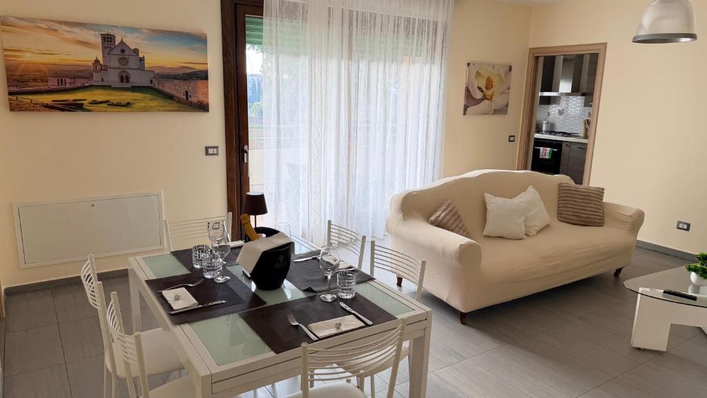 Kuchyň nebo kuchyňský kout v ubytování La Casa degli Angeli