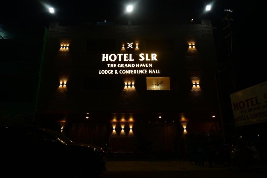 Πιστοποιητικό, βραβείο, πινακίδα ή έγγραφο που προβάλλεται στο Hotel SLR Grand Haven