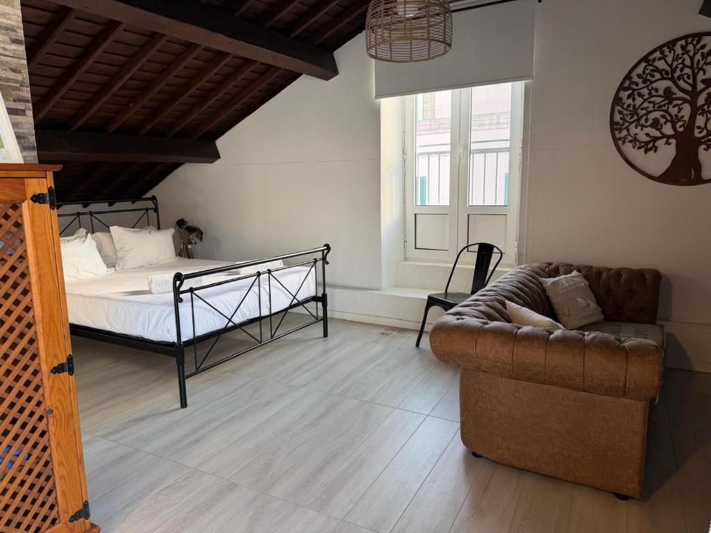 Postel nebo postele na pokoji v ubytování Azores Calheta INN LOFT