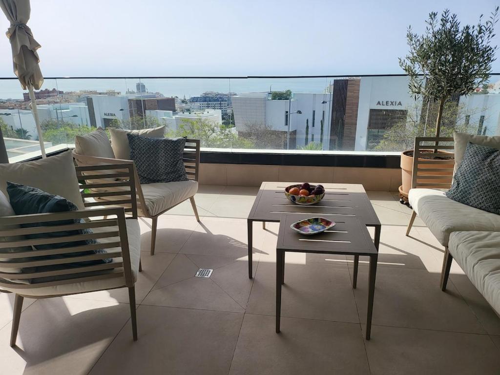 The blue apartment in Las Mesas, Estepona