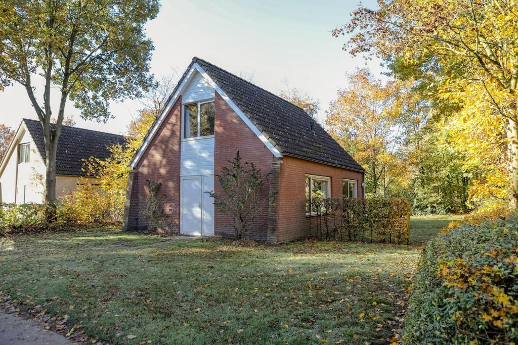 Φωτογραφία από το άλμπουμ του Comfortable family home with sauna - VP101 σε Hoeven