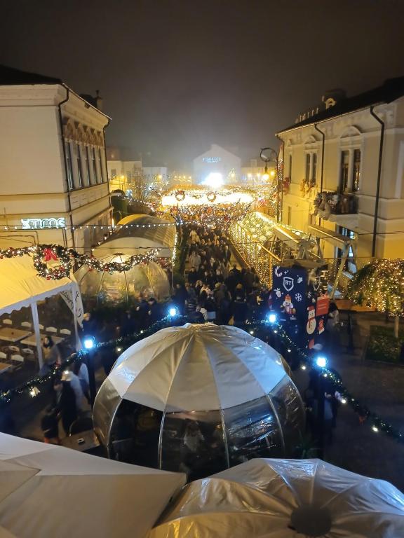 Fotografie z fotogalerie ubytování Vibe90 apartament centru istoric v destinaci Craiova