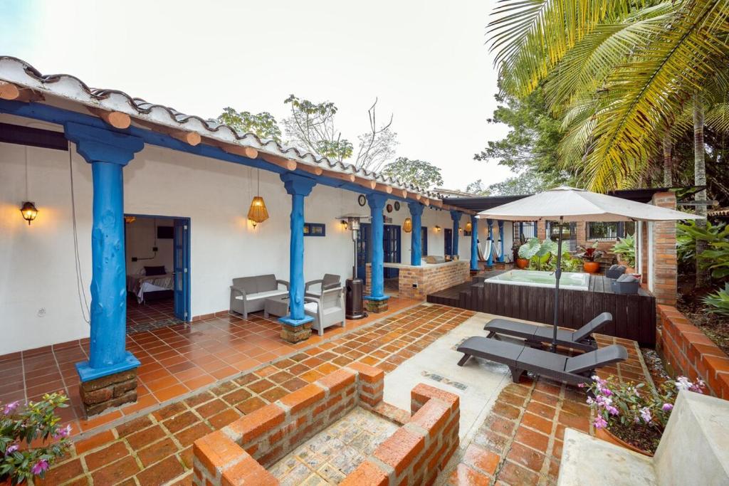 Khu vực ghế ngồi tại Sweet Helen Casa Santa