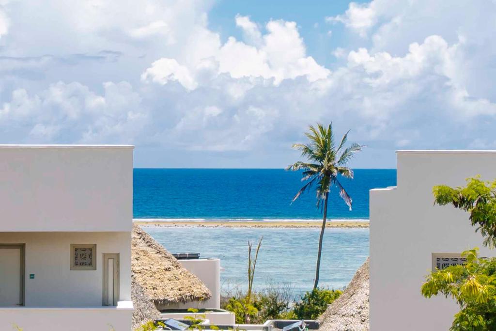 マテムウェにあるThe Swahili Plazaの家から海岸の景色を望めます。