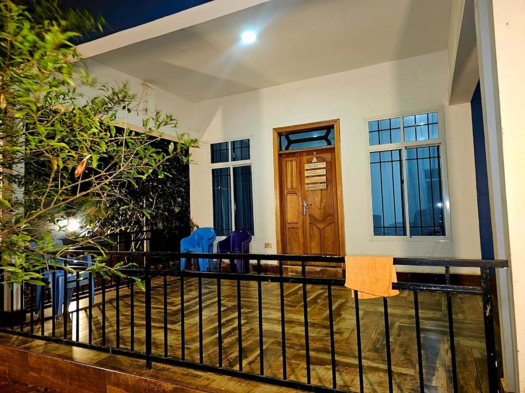 Μπαλκόνι ή βεράντα στο Kinyanjui's homes 004