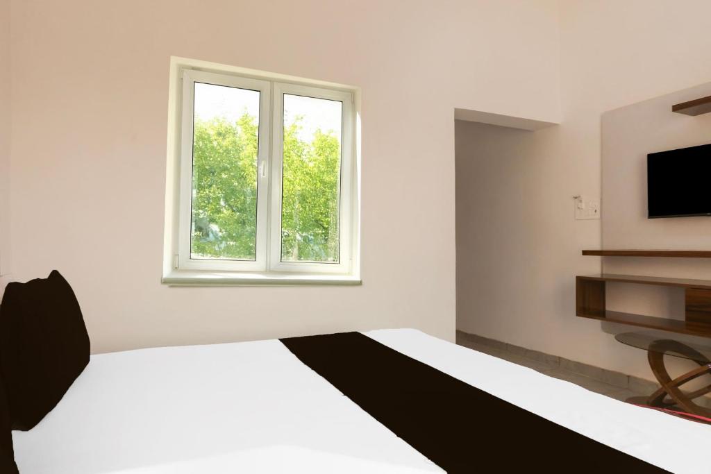 Fotografie z fotogalerie ubytování Hotel O TAJ HOTEL FAMILY RESTRURENT v destinaci Rudrapur