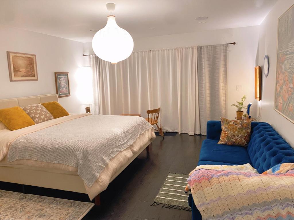 Ένα ή περισσότερα κρεβάτια σε δωμάτιο στο Cora Rivergarden Retreat